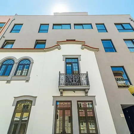Large Terrace In Paraiso Ii By Innkeeper * Oporto